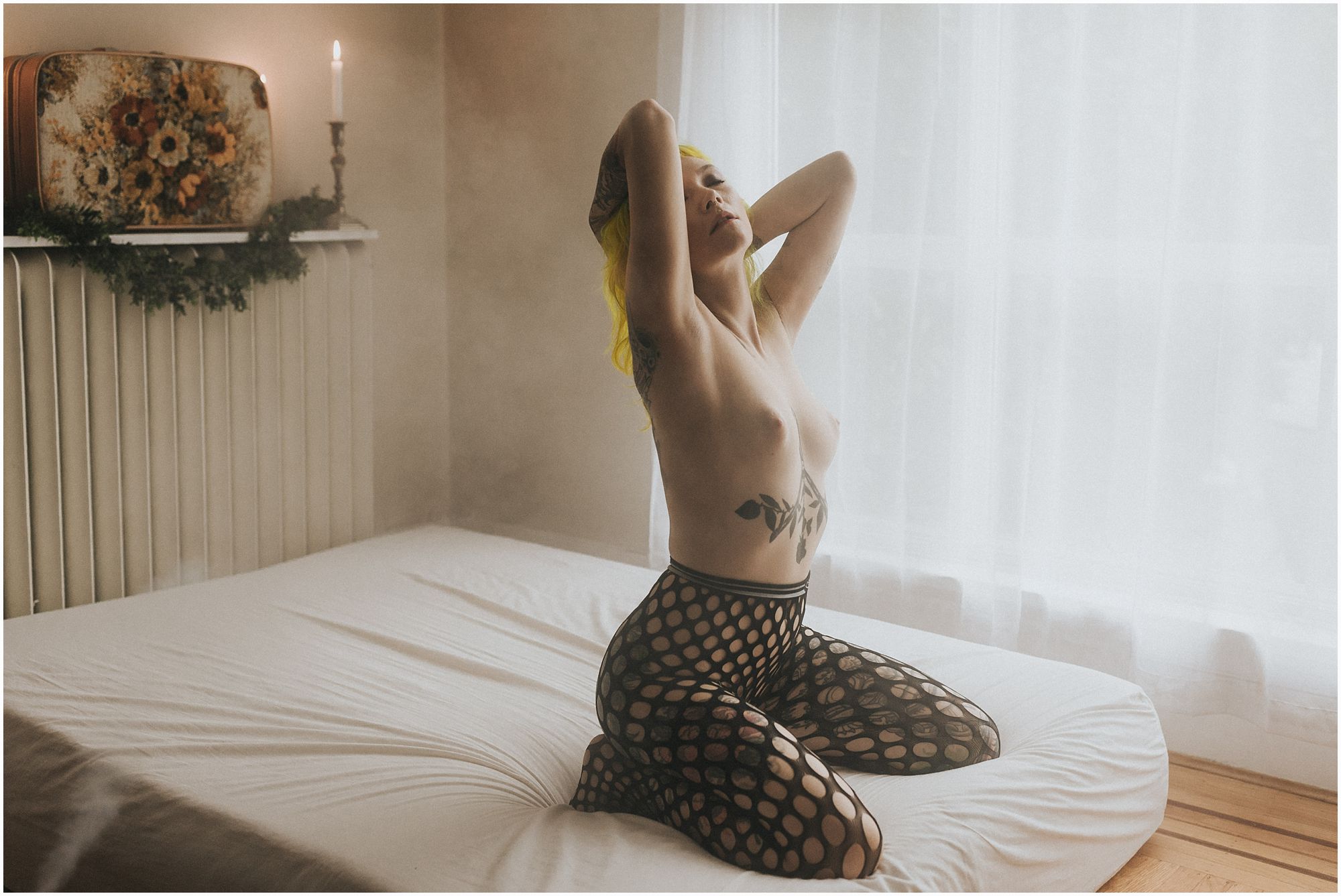 artistic nude photo shoot by vancouver boudoir photographer